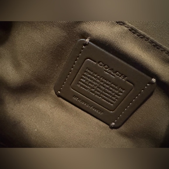 Authentic Camel Coach Bag - Picture 5 of 11